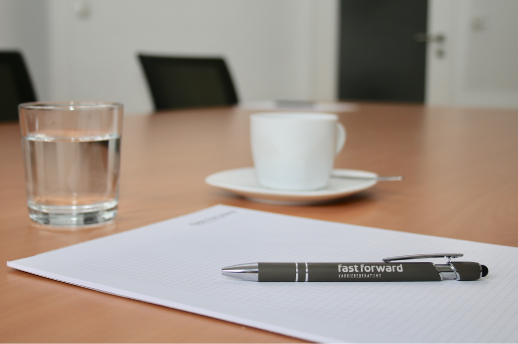 Besprechung Karriereberatung fast forward Besprechungszimmer